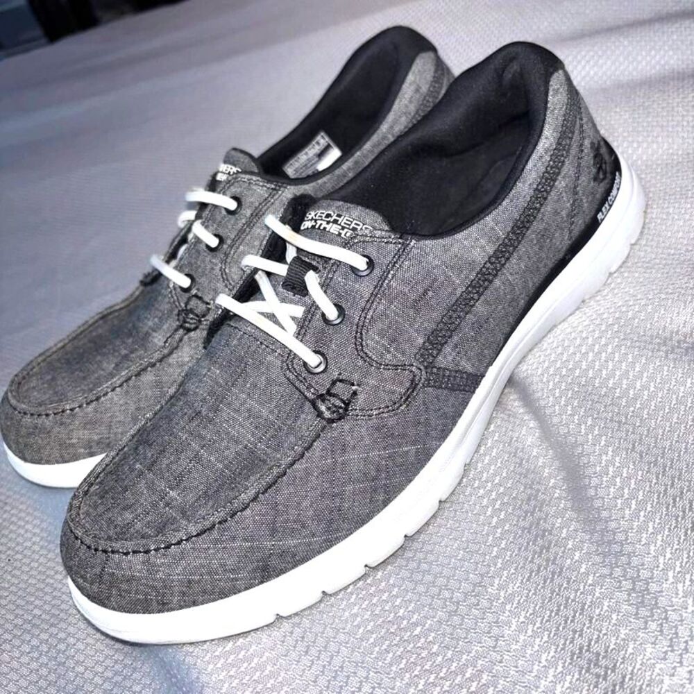 Women’s Skechers On-the-Go Flex Ashore athleisure boat sport shoes preppy loafer